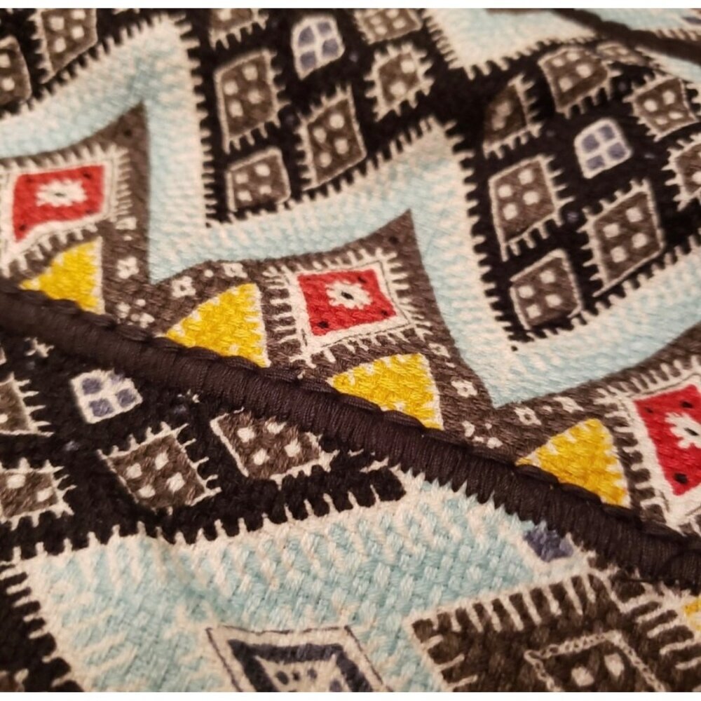 Aztec Print A-Line Mini Skirt With Side Zipper - Picture 5 of 7